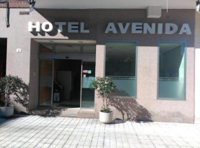  Hotel Avenida  Хихон
